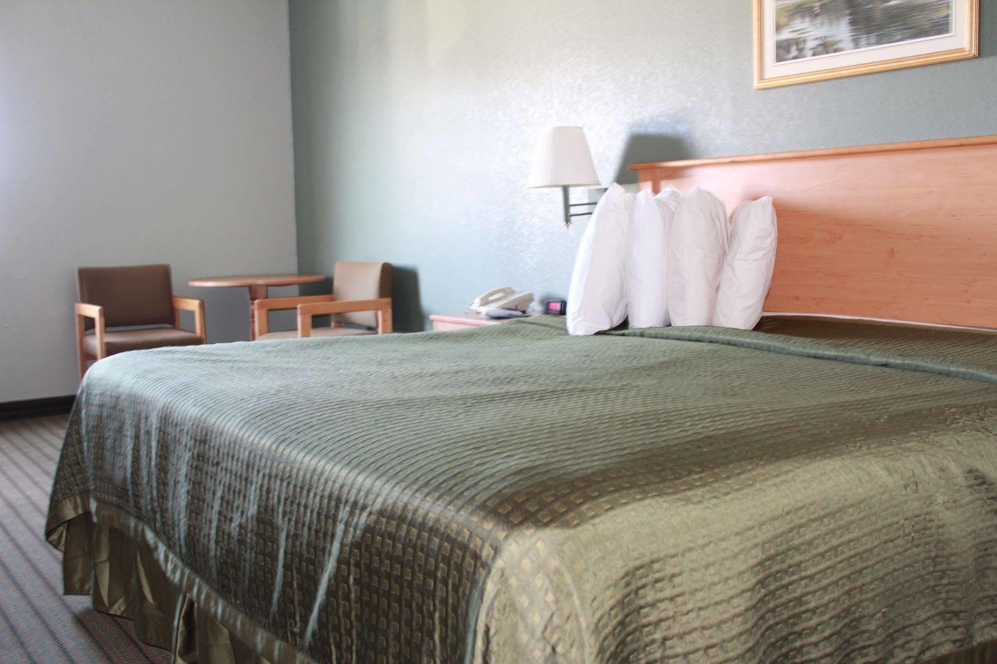 Booneslick Lodge - Jane Bagian luar foto